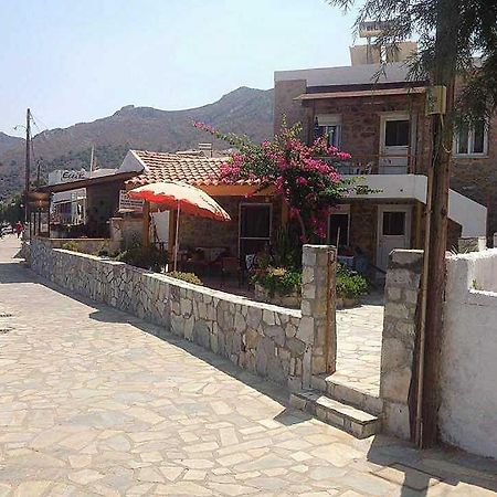Spiros Apartments Livadia  Zewnętrze zdjęcie