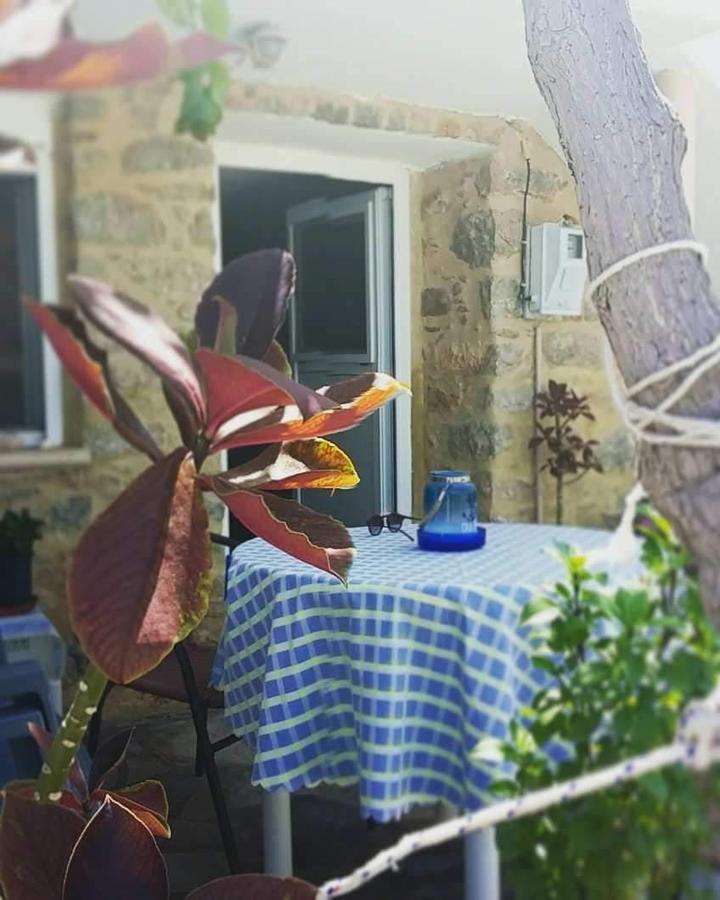 Spiros Apartments Livadia  Zewnętrze zdjęcie